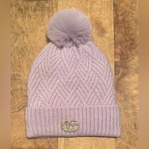 Elegant Lavender Knit Beanie with Pom Pom